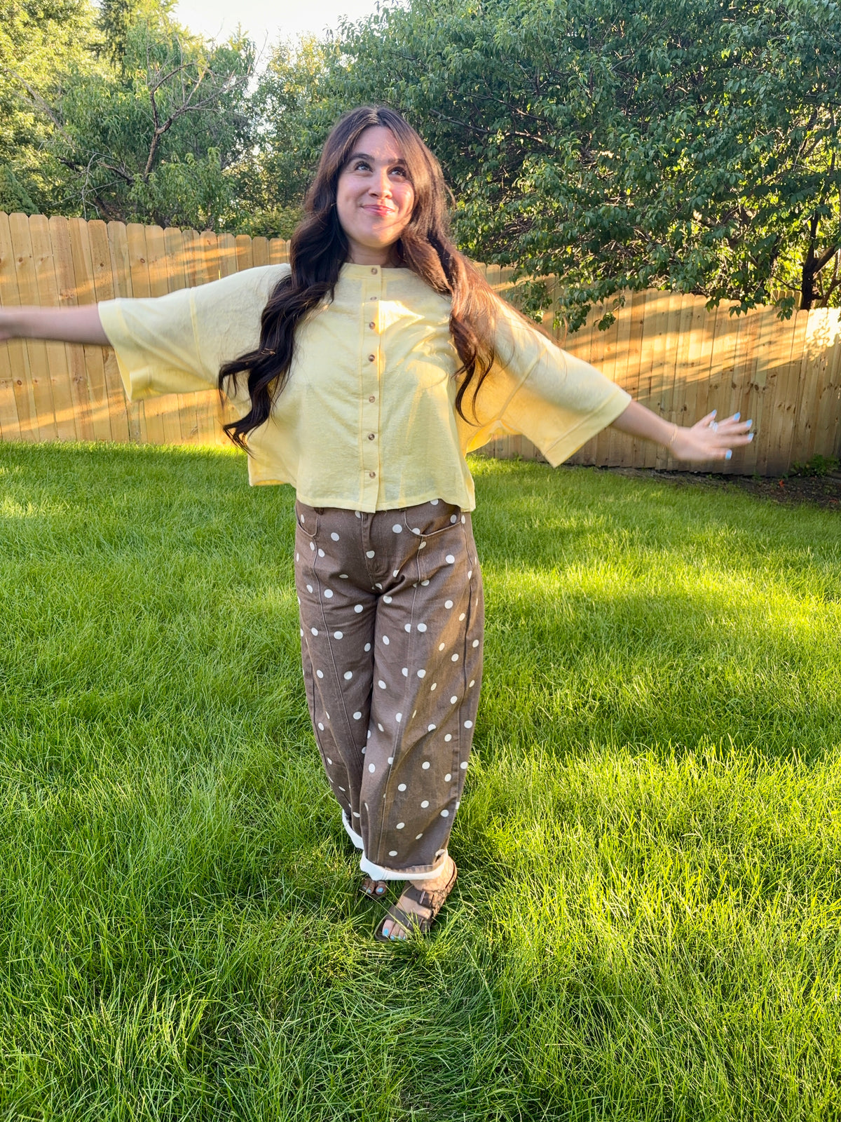 Buttercup Button Top