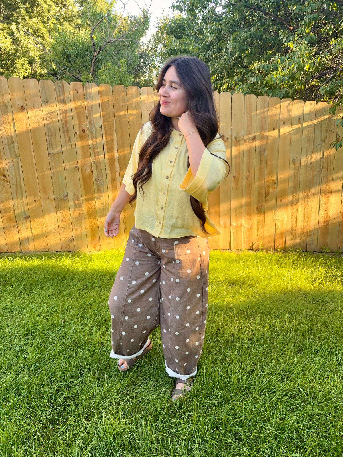 Buttercup Button Top